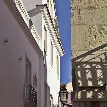 Combro 77 Charming By Get Your Apartmán *